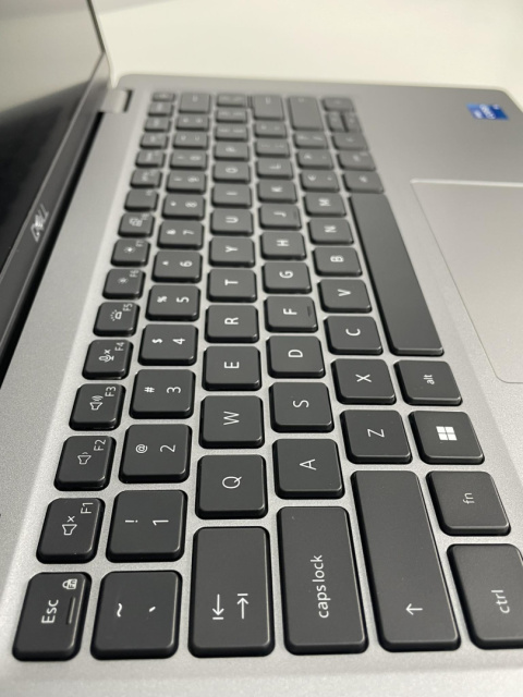 Dell Latitude 5420, i7-1185G7, 16GB RAM, DYSK 240 SSD, INTEL, FHD. Windows 11 Pro Dell Latitude 5420, i7-1185G7, 16GB RAM, DYSK 240 SSD, INTEL, FHD. Windows 11 Pro