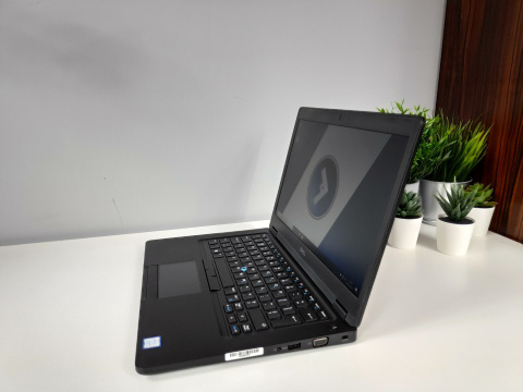 Dell Latitude 5490, i3-8130U, 8 GB RAM, 240 GB SSD, FHD, Windows 11 Pro Dell Latitude 5490, i3-8130U, 8 GB RAM, 240 GB SSD, FHD, Windows 11 Pro