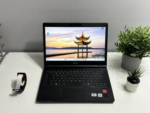 Fujitsu LIFEBOOK E5410, i5-10210u, 16 GB RAM, 500 GB SSD, FHD, Windows 11 Pro