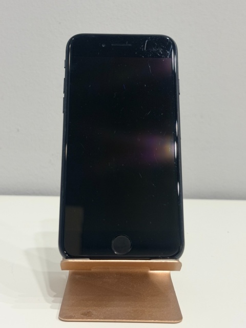 Apple iPhone SE 3gen 64GB Midnight