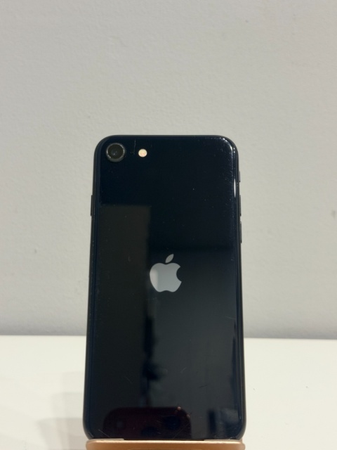 Apple iPhone SE 3gen 64GB Midnight