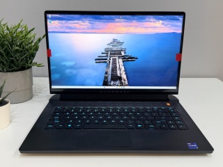 Dell Alienware m15 R7, i9-12900H, 64GB RAM, DYSKI 2+2 TB SSD, NVIDIA GeForce RTX 3080, 2K, WINDOWS 11 PRO