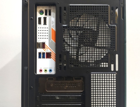 Komputer ZAR-KOM ProGamer AMD Ryzen 7 9800x3D Radeon 9070xt 1TB NVMe 32 GB RAM Windows 11 Pro