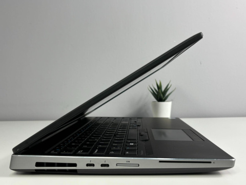 Dell Precision 7540, i5-9400H, 16GB RAM, DYSK 240GB SSD, INTEL, FHD, Windows 11 Pro