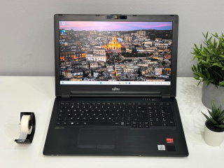 Fujitsu LIFEBOOK U7510, i5-10210U, 8 GB RAM, 240 GB SSD, FHD, Windows 11 Pro